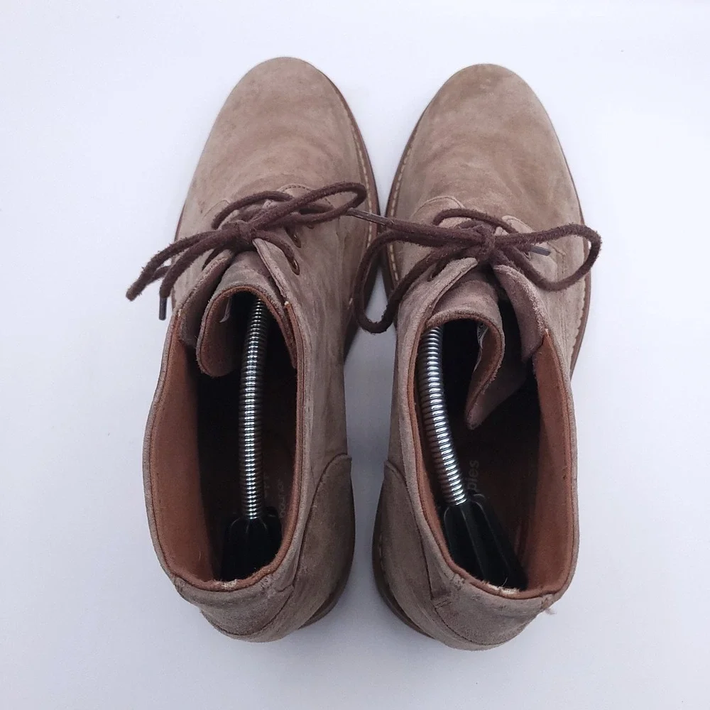 Hush Puppies Chukka Boots Mens Size 11.5M Tan Suede Comfort Cushioned Lace Up